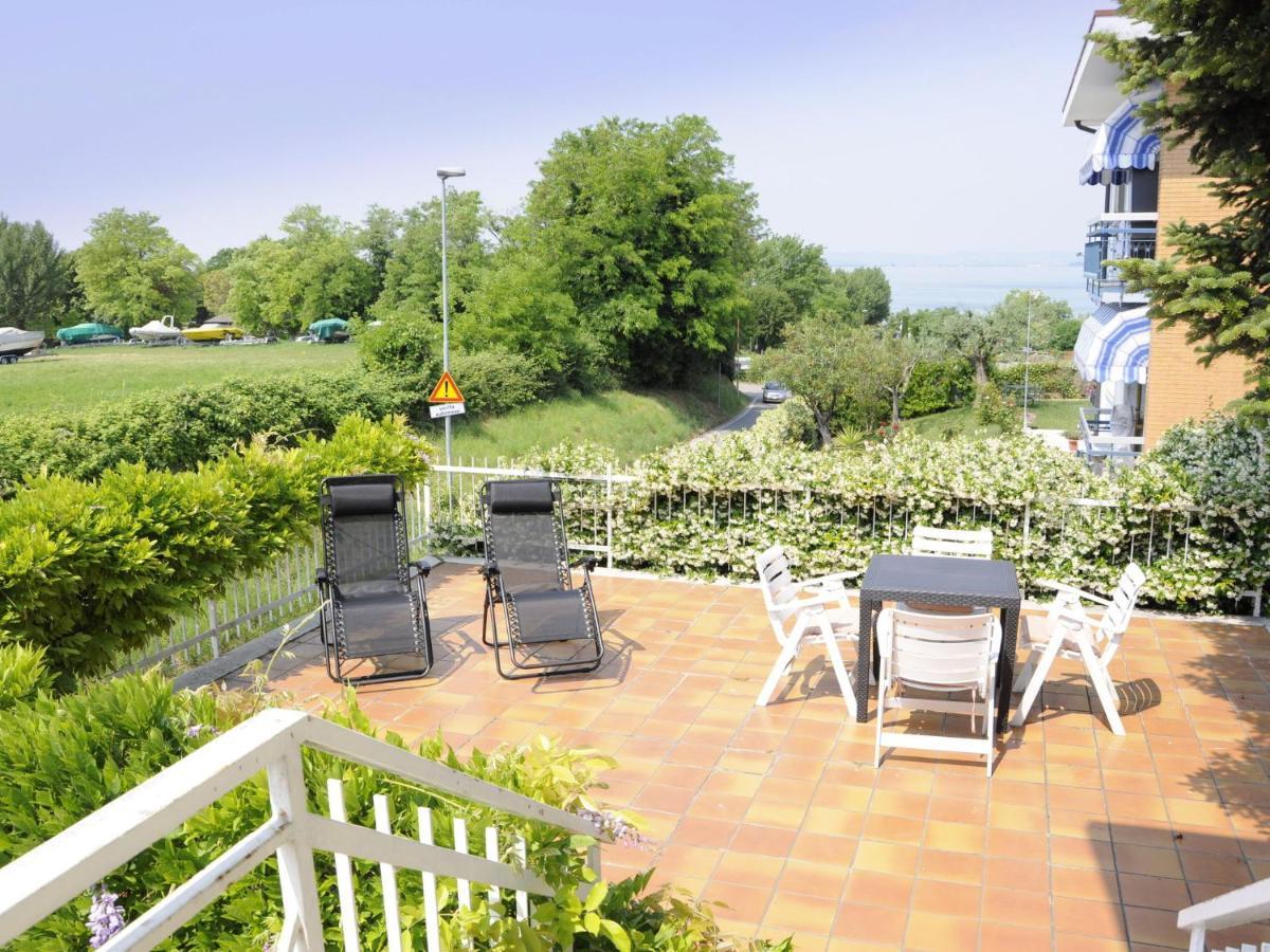 Belvilla By Oyo Porto Quarantaquattro Lazise Exterior foto